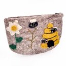 Filzbeutel Bienenkorb mit Blumen 15 x 12 cm