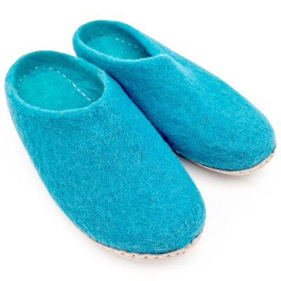 Felt Slippers turquoise