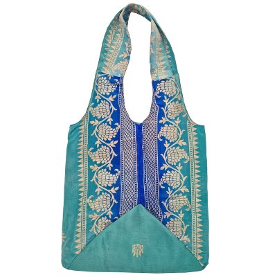 Upcycle 43 Sari Umhängertasche TRIANGLE 39 x 39 cm