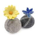 Filzblume auf Kiesel blau melange
